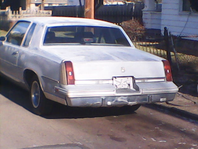 1970 Aqua blue Oldsmobile Cutlass Coupe