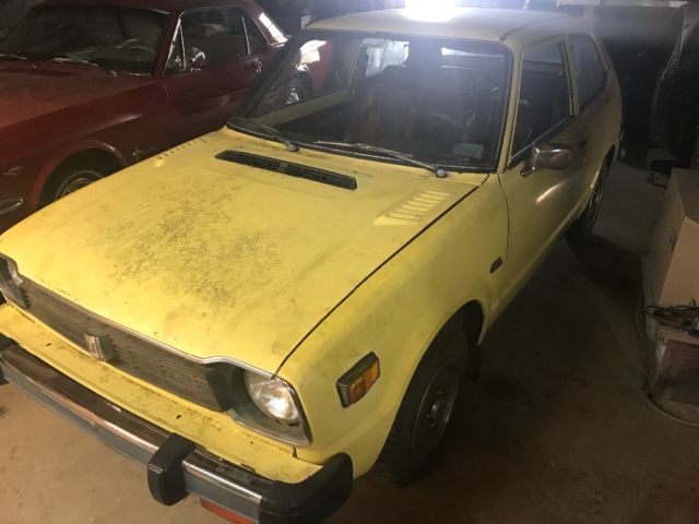 1978 Yellow Honda Civic Hatchback