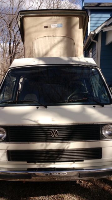 1982 White Volkswagen Bus/Vanagon Van Camper