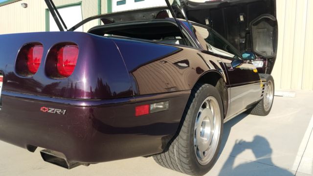 1993 DARK ROSE METALLIC(1 OF 8 LEFT IN THE WORLD) Chevrolet Corvette Coupe