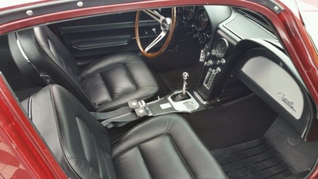 1965 MILANO MAROON Chevrolet Corvette Coupe