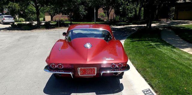 1965 MILANO MAROON Chevrolet Corvette Coupe