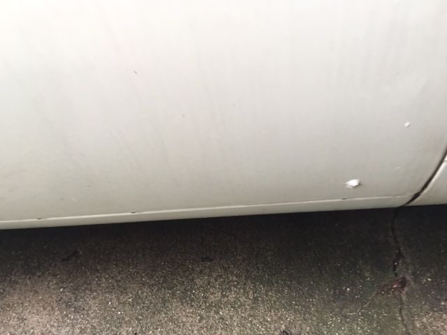 1970 white MG MGB hatchback