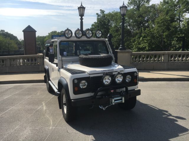 1989 White Land Rover Defender Convertible