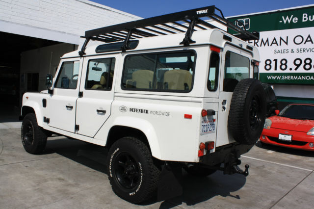 1987 White Land Rover Defender SUV