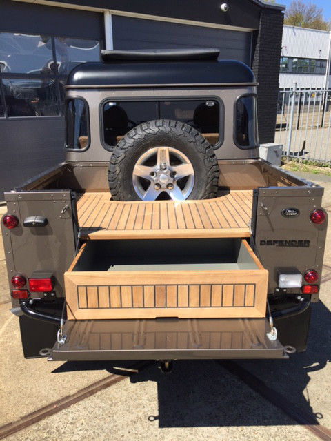 1991 Land Rover Defender