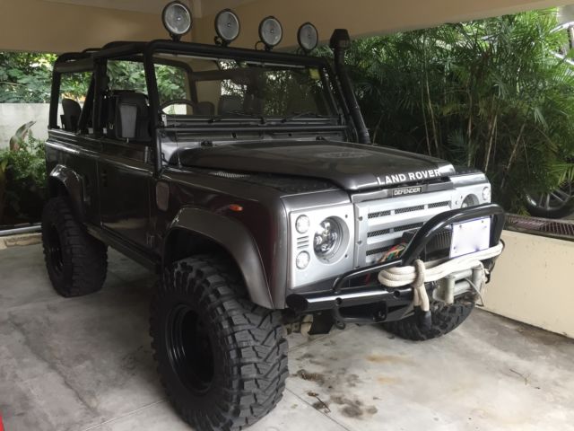 1990 Gray Land Rover Defender