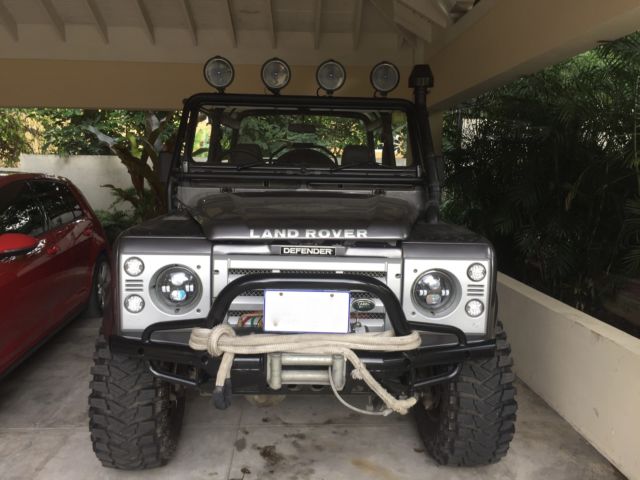 1990 Gray Land Rover Defender