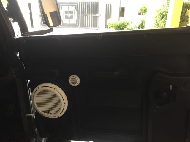 1990 Gray Land Rover Defender