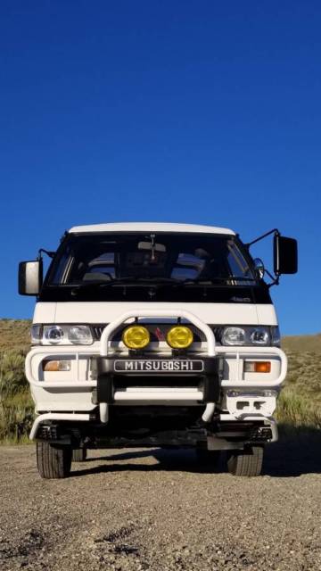 1991 Black Mitsubishi Delica Van Camper