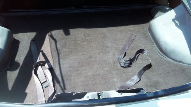 1985 White Mazda RX-7 Coupe