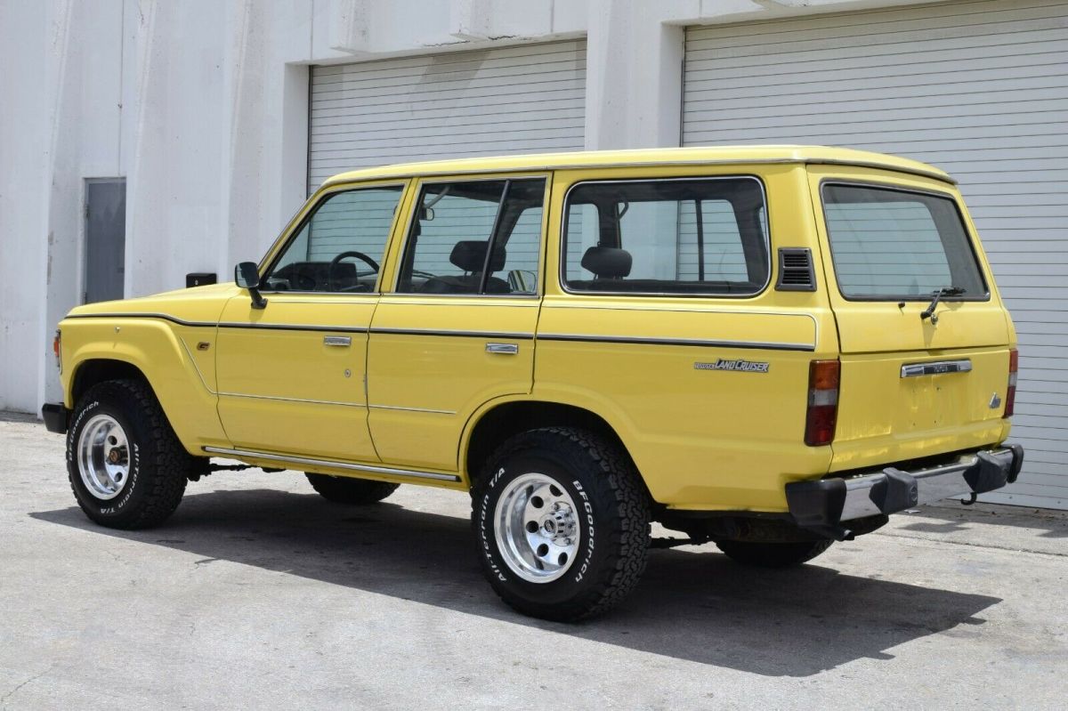 1985 Yellow Toyota Land Cruiser SUV