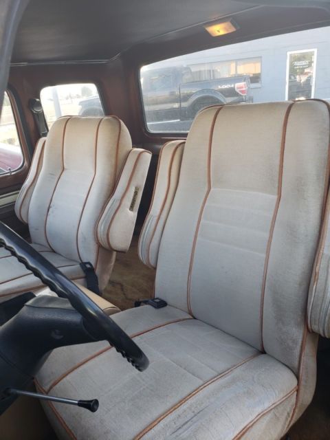 1978 Silver Ford F-350 Extended Cab Pickup