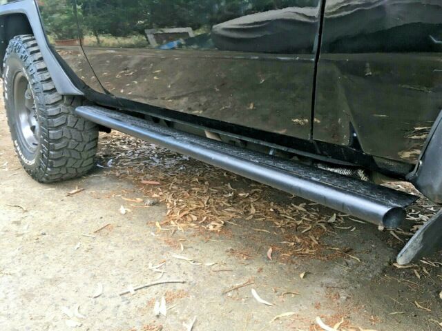 1987 Black Toyota Land Cruiser 4X4