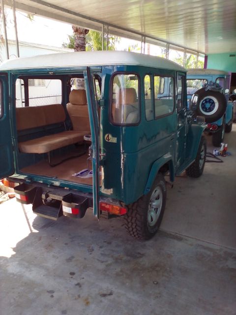 1976 Green Toyota Land Cruiser