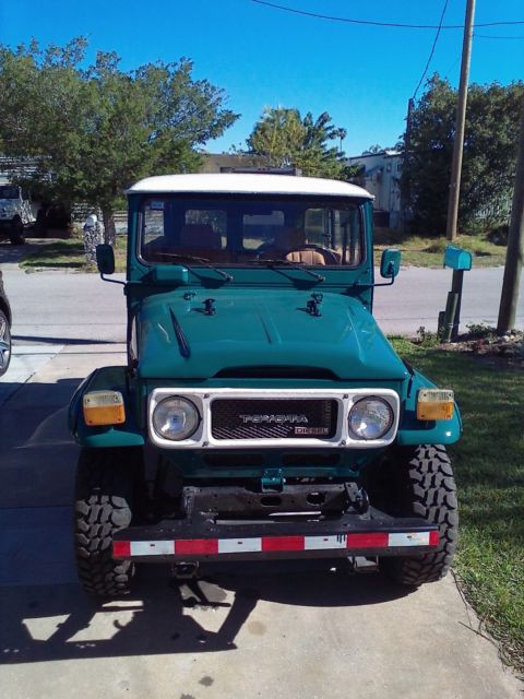 1976 Green Toyota Land Cruiser