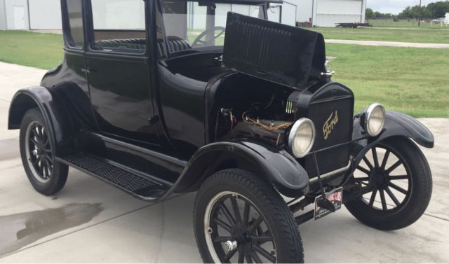 1926 Black Ford Model T Coupe
