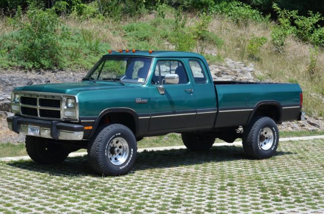 1993 Green Dodge Ram 2500 Crew Cab Pickup
