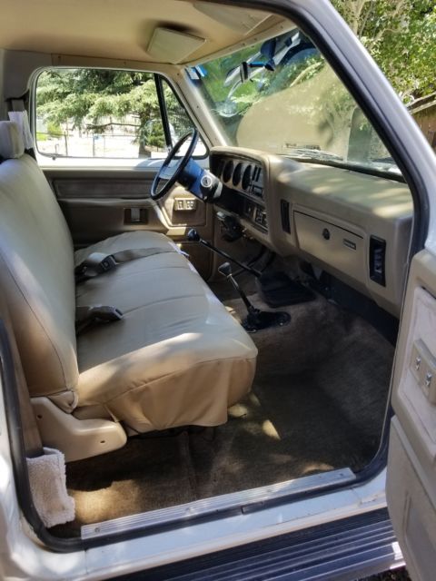 1991 White Dodge Other Pickups Cab & Chassis