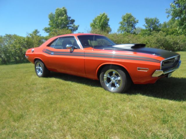 1971 Orange Dodge Challenger Coupe