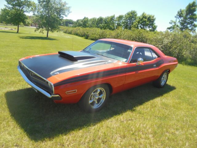 1971 Orange Dodge Challenger Coupe