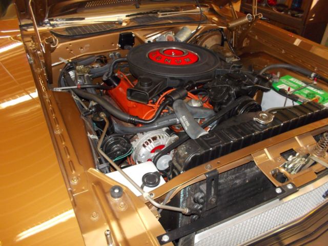 1970 Brown Dodge Challenger