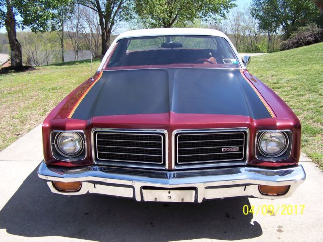 1976 Burgundy Dodge Charger