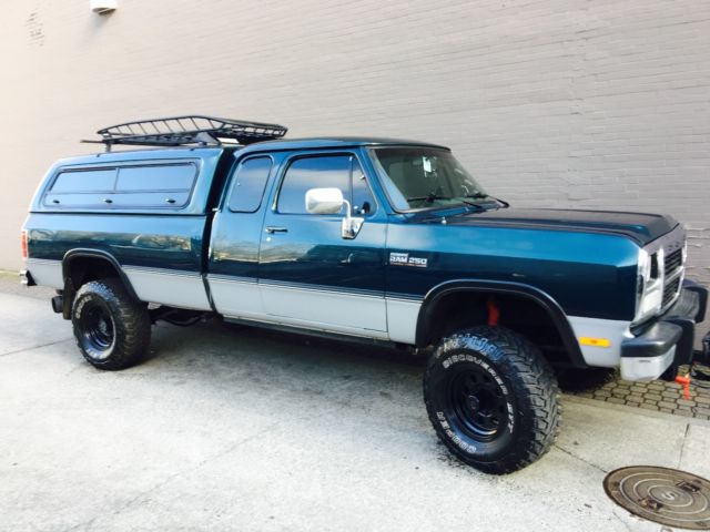 1993 Green Dodge Other Pickups Extended Cab Pickup