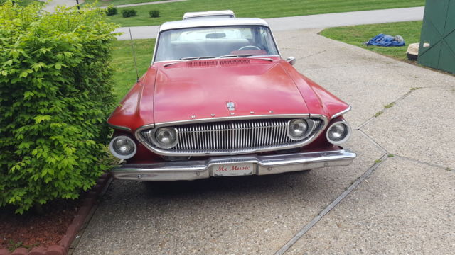 1962 White/Red Dodge Dart Convertible/Sedan