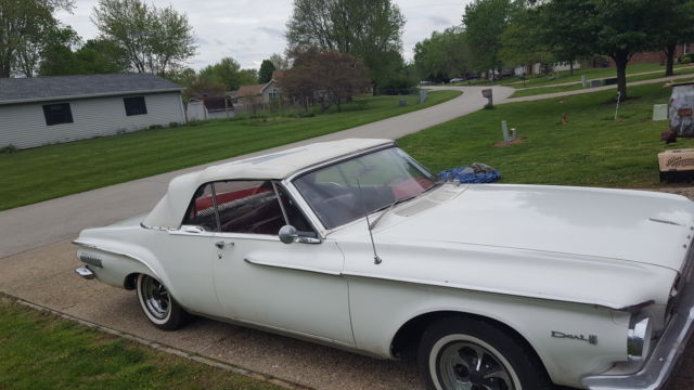 1962 White/Red Dodge Dart Convertible/Sedan
