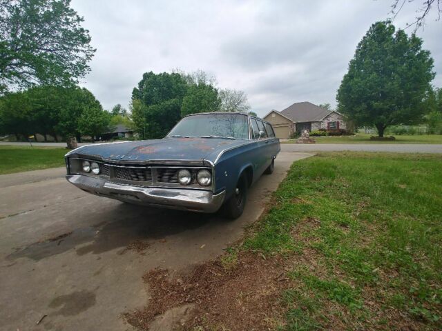 1968 Blue Dodge Polara Wagon