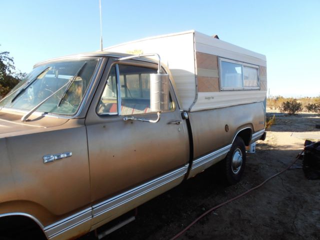 1975 Tan Dodge Power Wagon