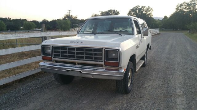 1985 Dodge Ramcharger