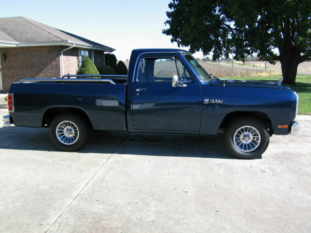 1982 Blue Dodge D150 Standard Cab Pickup