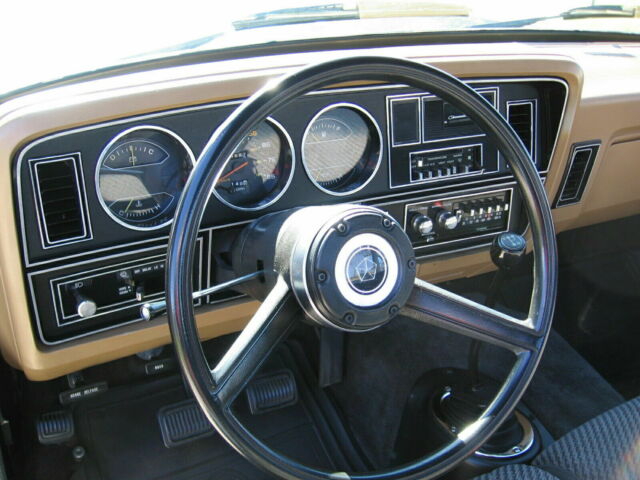 1982 Blue Dodge D150 Standard Cab Pickup