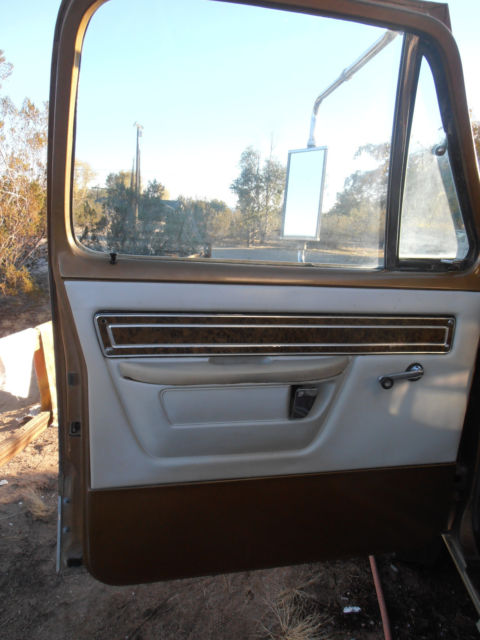 1975 Dodge Power Wagon Standard Cab Pickup