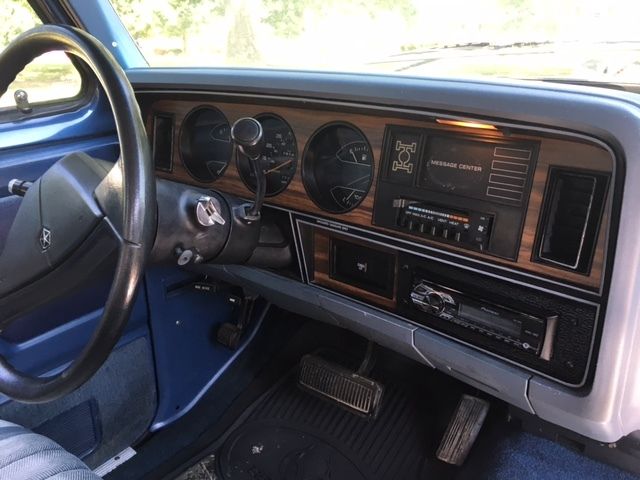 1988 Blue Dodge Ram 1500 Standard Cab Pickup