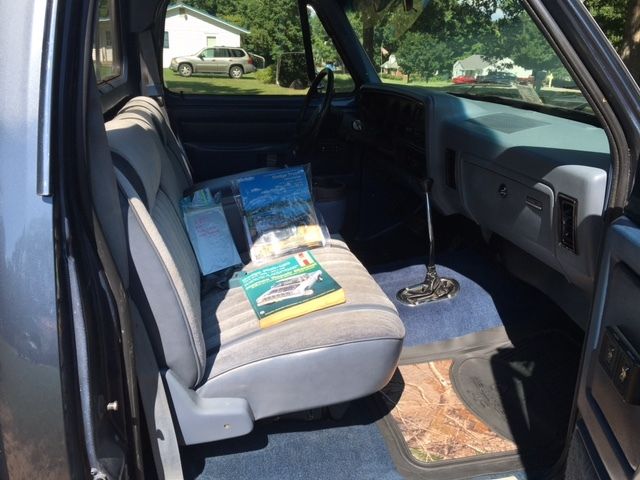 1988 Blue Dodge Ram 1500 Standard Cab Pickup