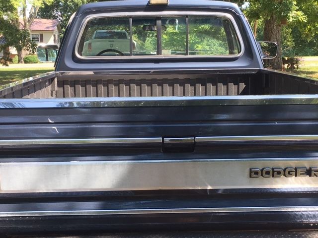 1988 Blue Dodge Ram 1500 Standard Cab Pickup