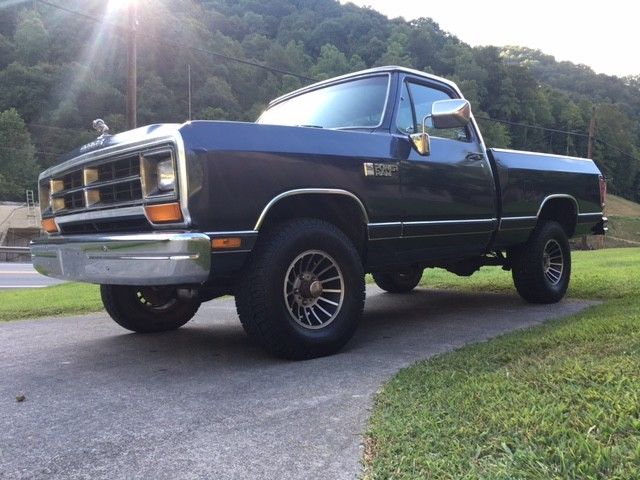1988 Blue Dodge Ram 1500 Standard Cab Pickup