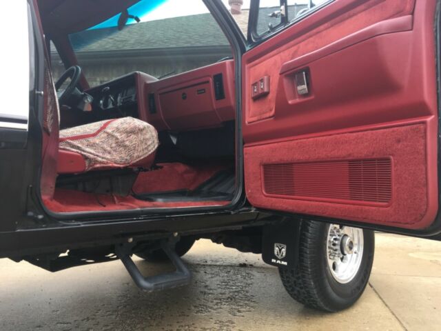 1991 Black Dodge Ram 2500 Pickup Truck