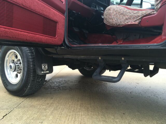 1991 Black Dodge Ram 2500 Pickup Truck