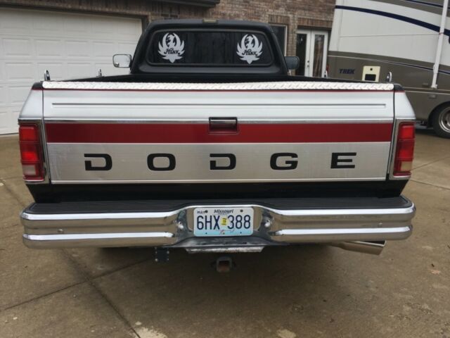 1991 Black Dodge Ram 2500 Pickup Truck