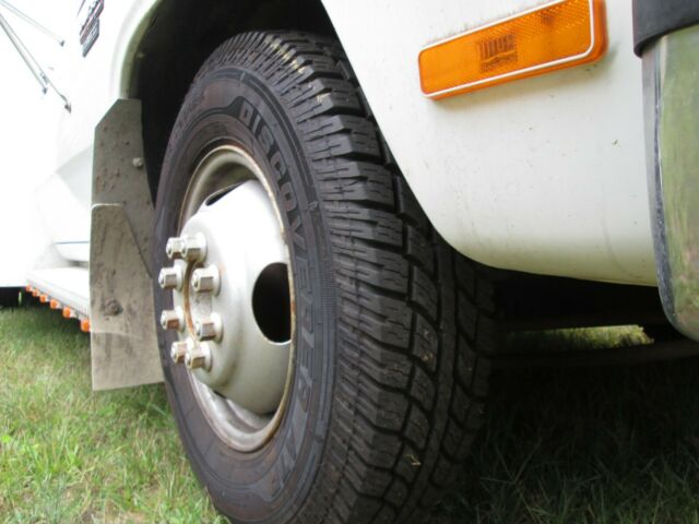 1993 White Dodge Ram 3500 Cab & Chassis W/ Sleeper