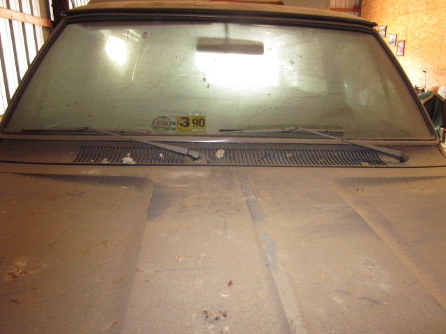 1974 Blue & White Dodge Ramcharger SUV