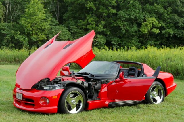 1994 Red Dodge Viper Gen 1