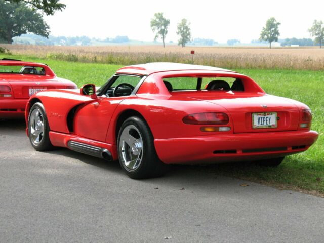 1994 Red Dodge Viper Gen 1