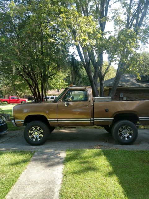 1977 Gold Dodge Power Wagon Standard Cab Pickup