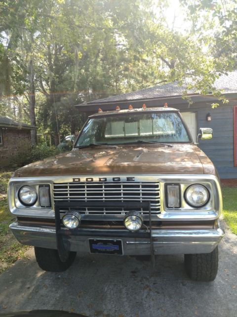 1977 Gold Dodge Power Wagon Standard Cab Pickup