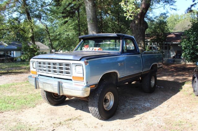 1985 Blue Dodge Power Wagon Wagon
